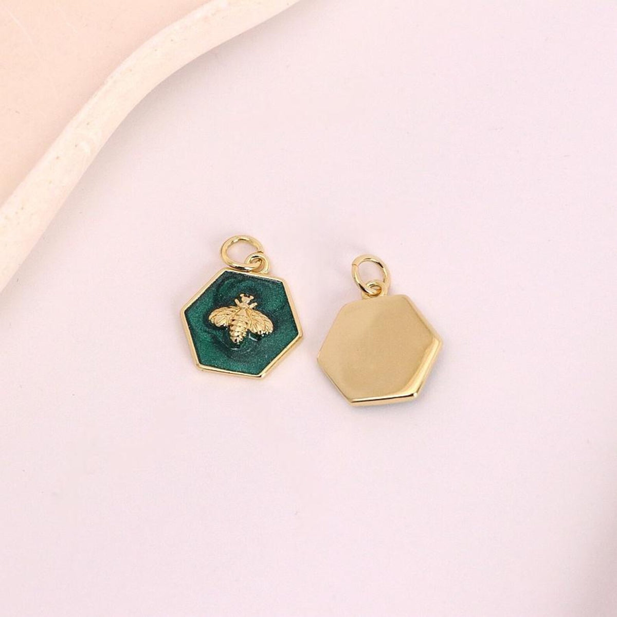 GREEN BEE CHARM
