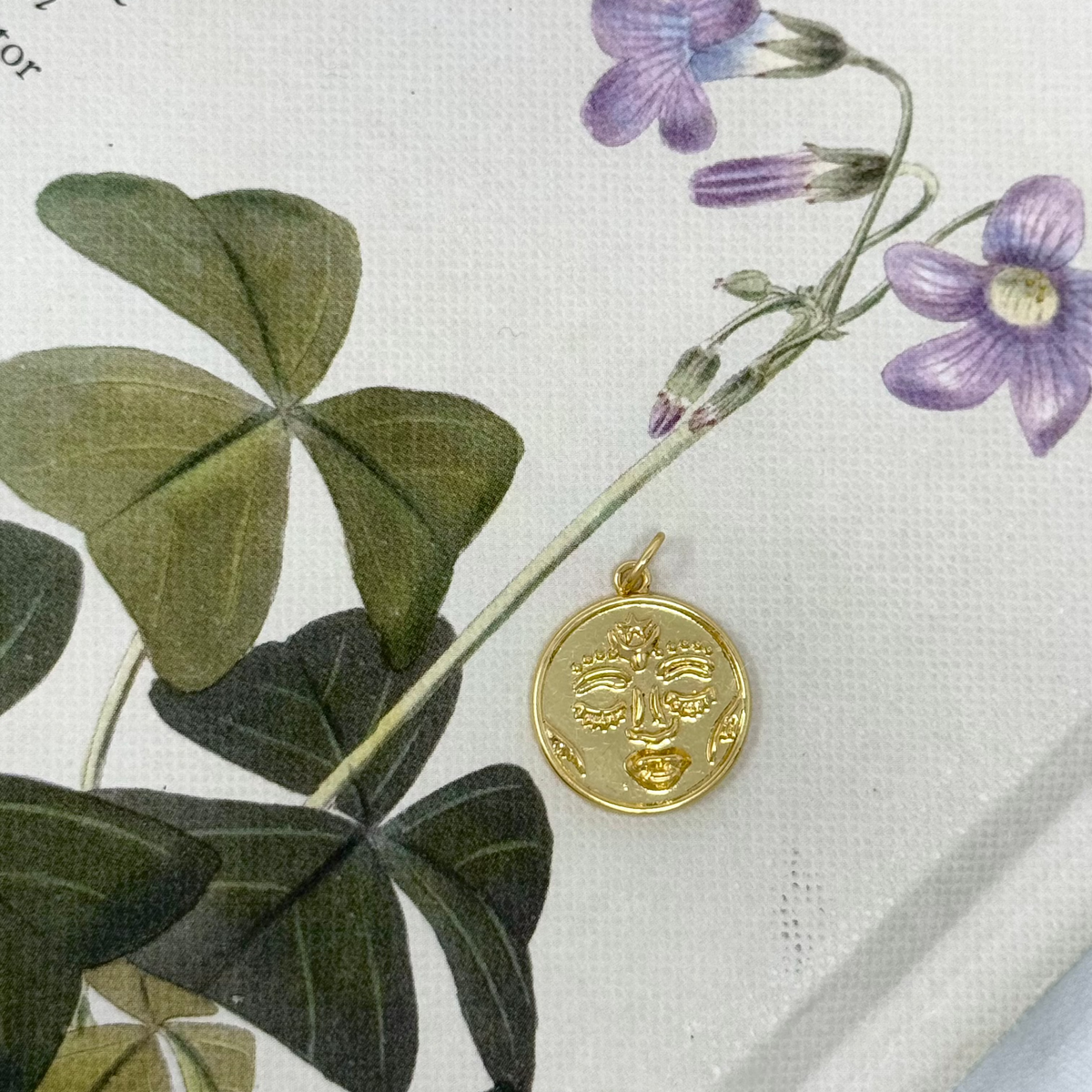 ZEN FACE CHARM