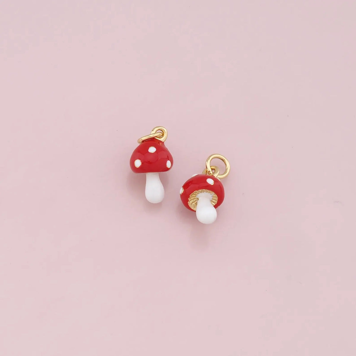 RED MUSHROOM CHARM