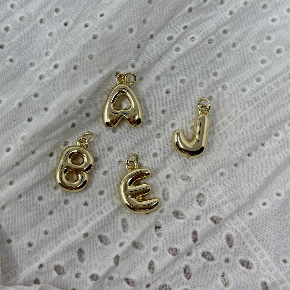 BUBBLE INITIAL CHARM